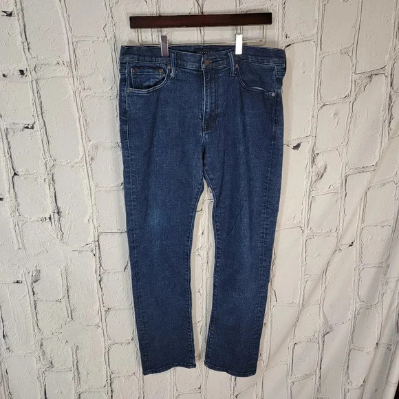 Lucky Brand 410 Athletic Slim Jeans Mens Denim 33/32‎ Dark Wash Casual - Picture 1 of 8